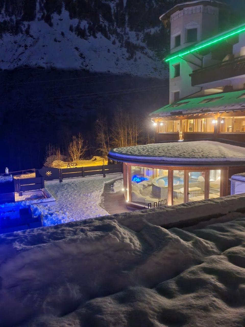 Alps Oriental Wellness Hotel كامبودولسينو المظهر الخارجي الصورة